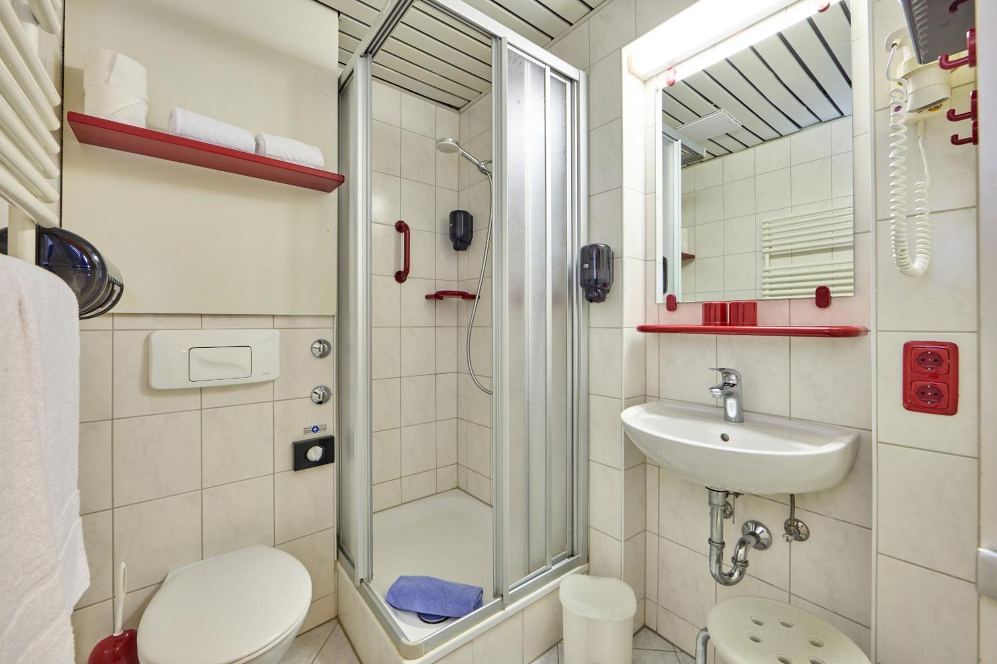 Aura-Hotel Saulgrub Oda fotoğraf